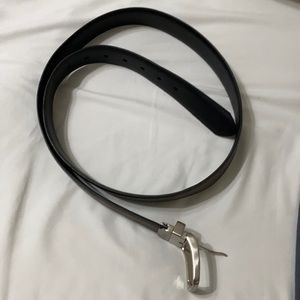 Docker’s Men’s reversible belt